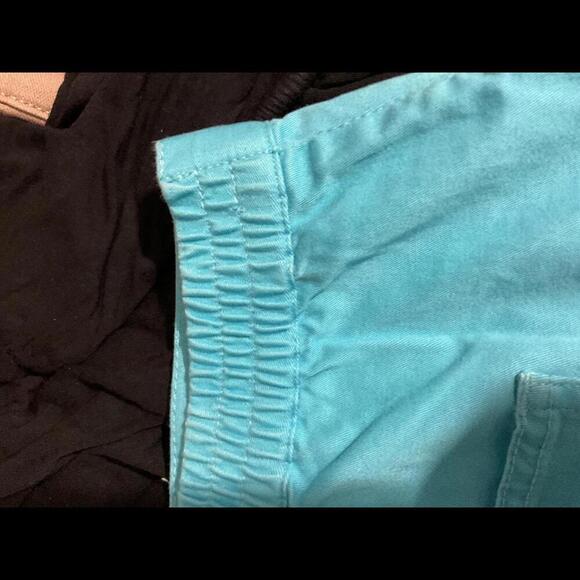 Aqua Ruby Rd. Capris with button details Size 16 - Picture 10 of 11